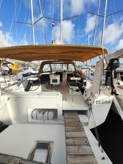 Dufour 430 — BESRA