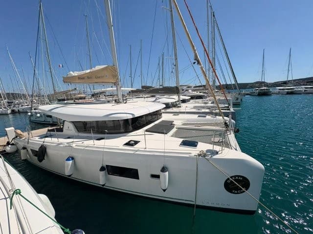 Lagoon 42 — Dremmwel