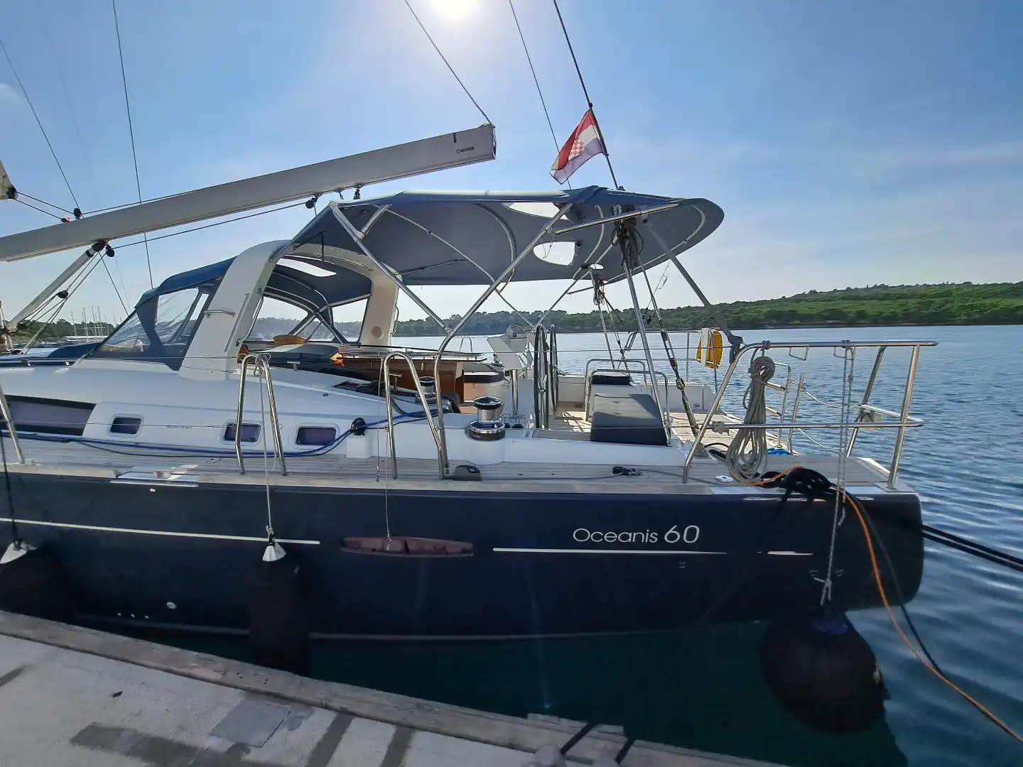 Beneteau Oceanis 60 2015 2