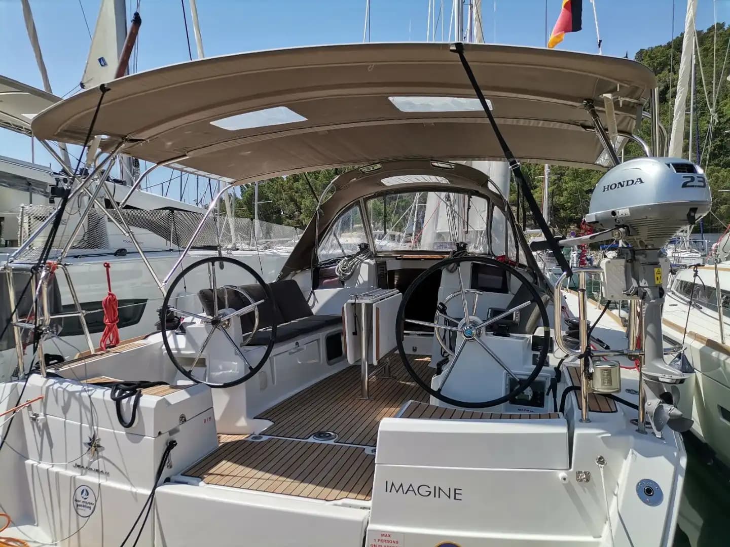 Jeanneau Sun Odyssey 389 2017 3
