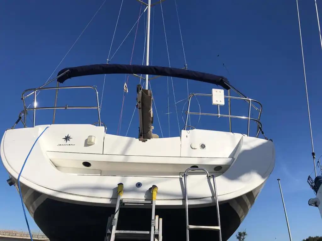 Jeanneau Sun Odyssey 42i 2011 4