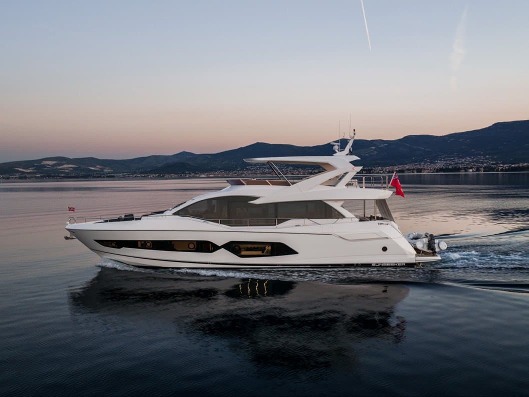 Sunseeker 77 2018