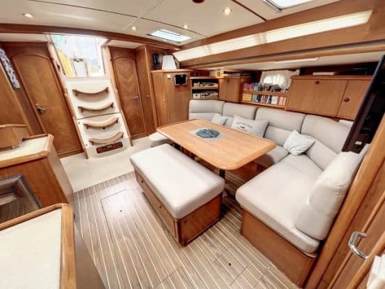Jeanneau Sun Odyssey 52.2 — SLOW 3