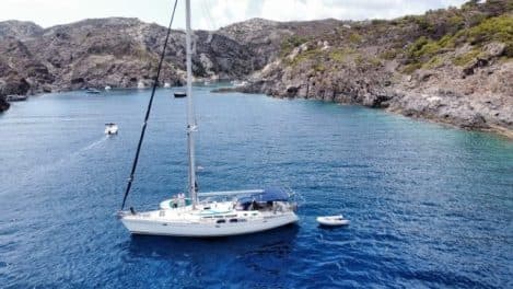 Jeanneau Sun Odyssey 52.2 — SLOW