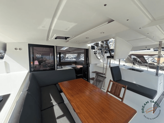 Fountaine Pajot Lucia 40 — Salako II 4