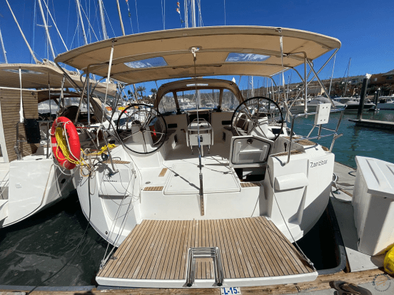 Jeanneau Sun Odyssey 519 — Zanzibar 2 2