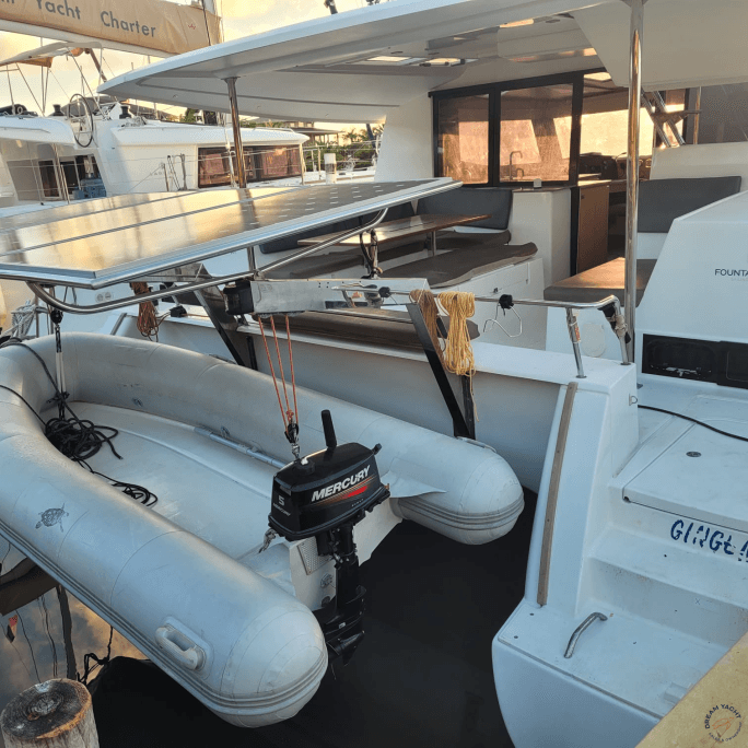 Fountaine Pajot Helia 44 — Gingembre