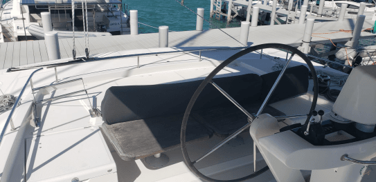 Lagoon 52 — Askela 3