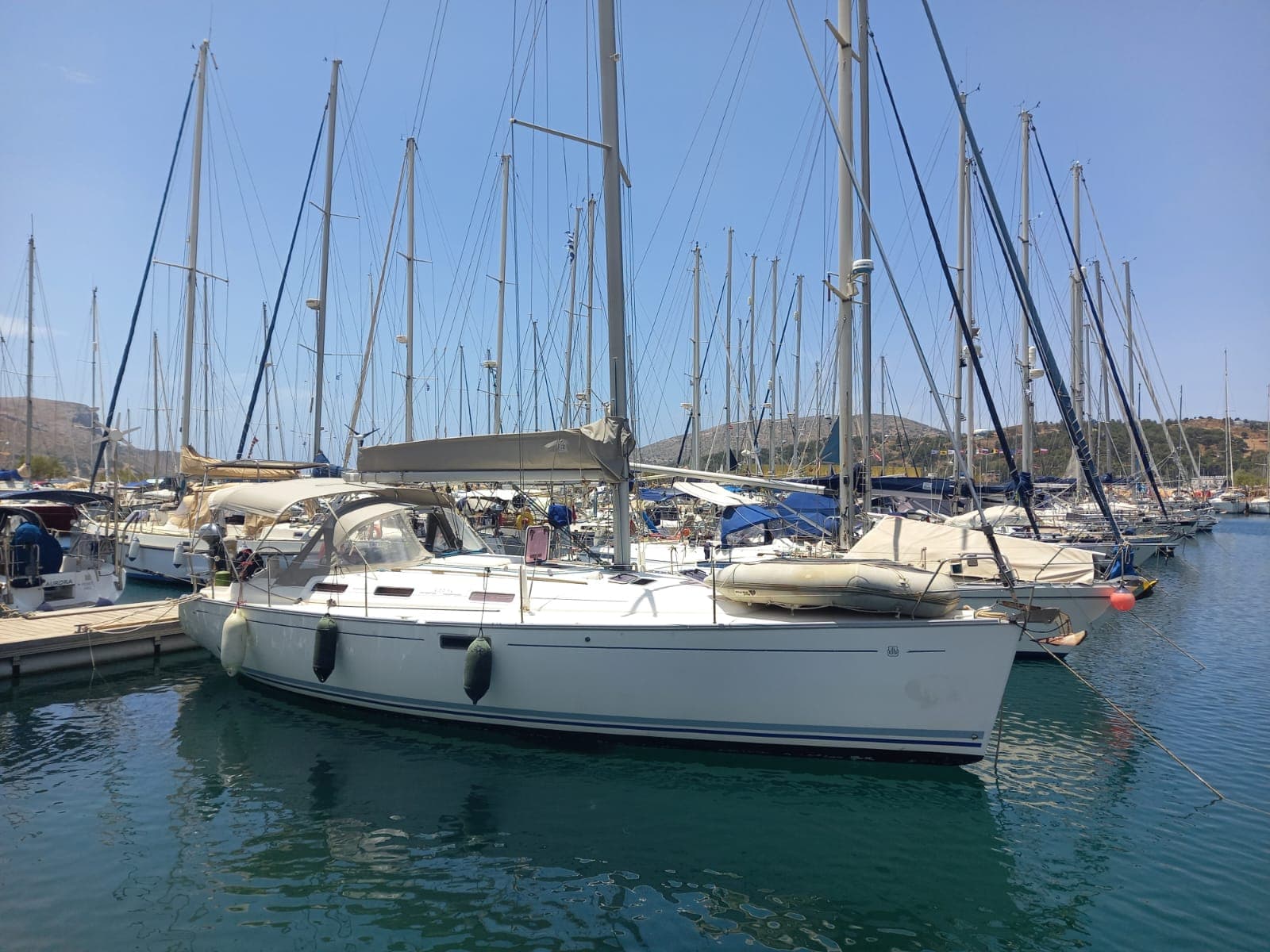 DUFOUR 385 GRAND LARGE LIMITED EDITION 4