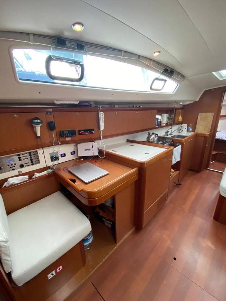 OCEANIS 40 4