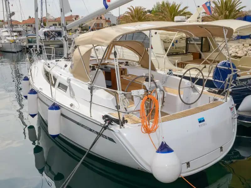 Bavaria Cruiser 34 2017 3