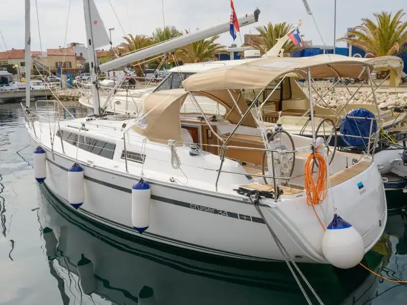 Bavaria Cruiser 34 2017 4