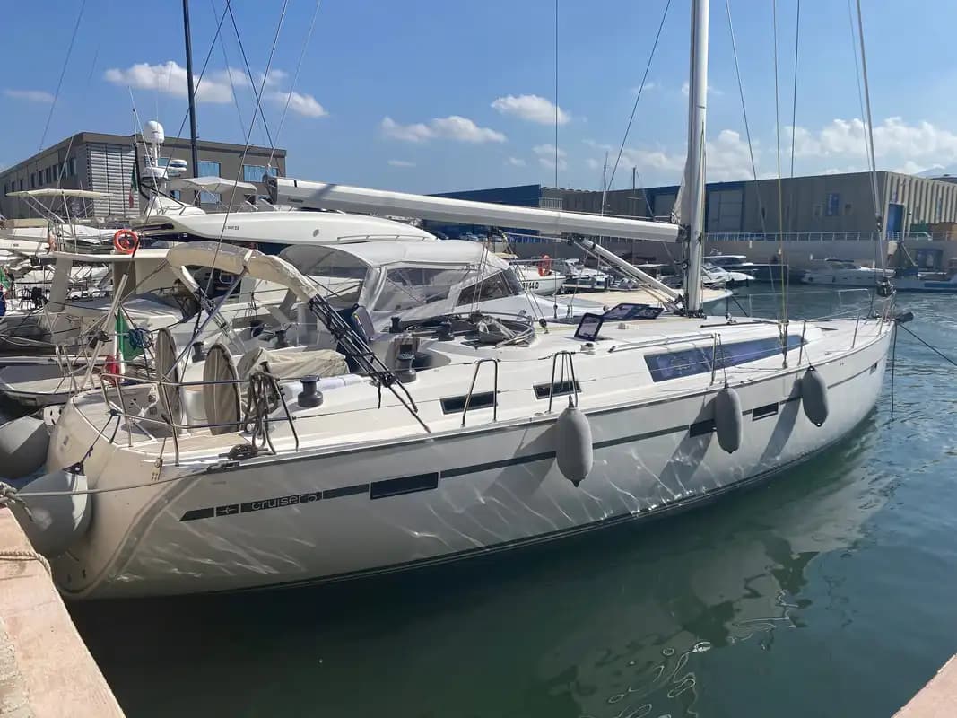 Bavaria Cruiser 51 2015